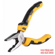 然后用钳子前口的齿夹紧