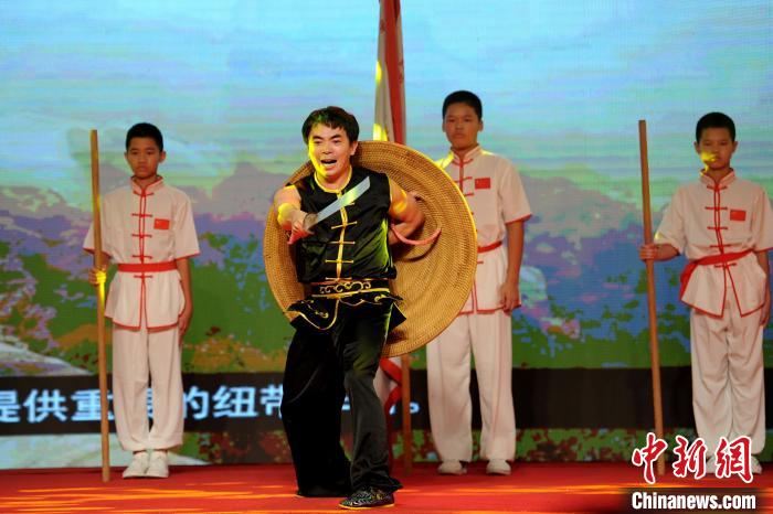 两岸武术爱好者共聚漳州 传统武术展演促进文化