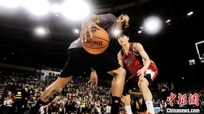 罗斯广州单挑掀篮球热潮 南沙文体新地标初现